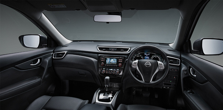 Nissan X-Trail Cabin