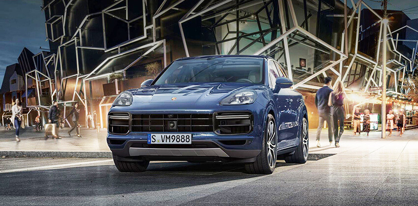Porsche Cayenne Front