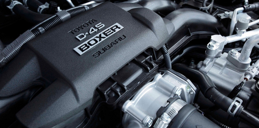  Toyota 86 and Subaru BRZ Boxer engine