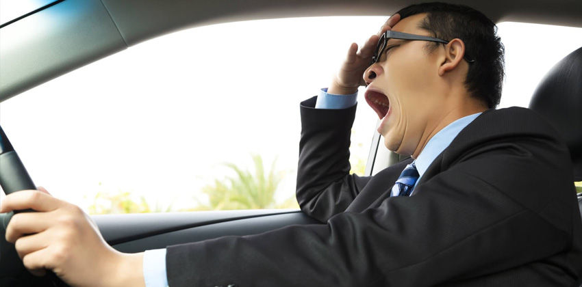 Tips to saty awake while driving