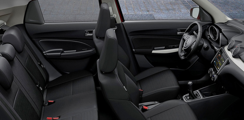 Suzuki Swift 2018 cabin