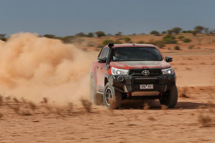 Toyota Hilux, Fortuner dan Prado Alergi Debu di Australia