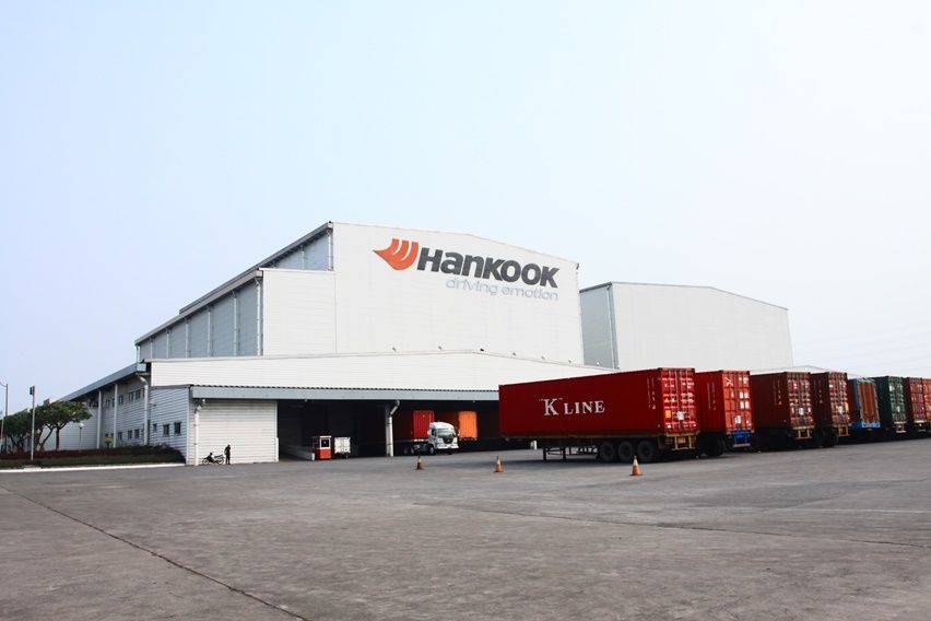 Mengintip Operasional Pabrik Skala Global Hankook di Indonesia