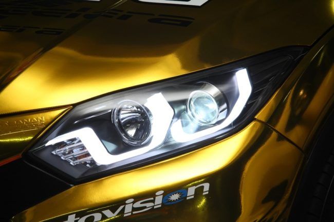 Honda HR-V Kalahkan Toyota 86 di Autovision AutoLightUp Seri ke-5 Honda HR-V Kalahkan Toyota 86 di Autovision AutoLightUp Seri ke-5