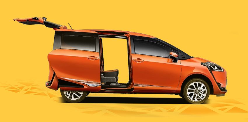 Toyota Sienta Side