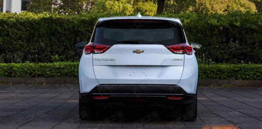  all-new Chevrolet Orlando rear