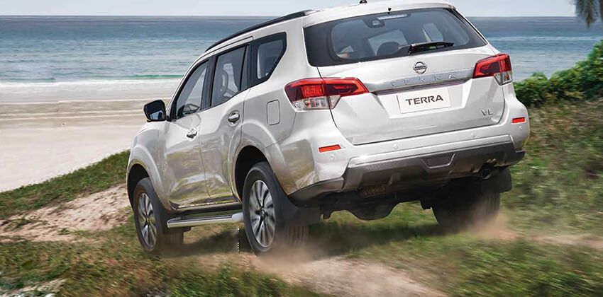 Nissan Terra Rear