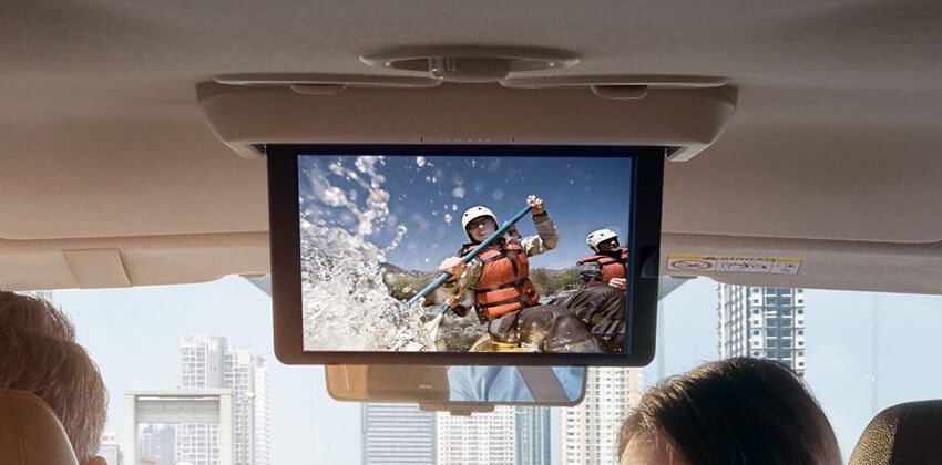 NissanTerra cabin features