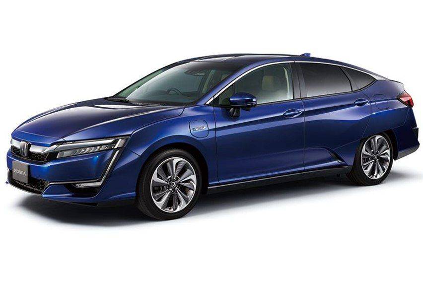 Resmi Meluncur di Jepang, Honda Clarity PHEV Dibanderol Rp 700 Jutaan