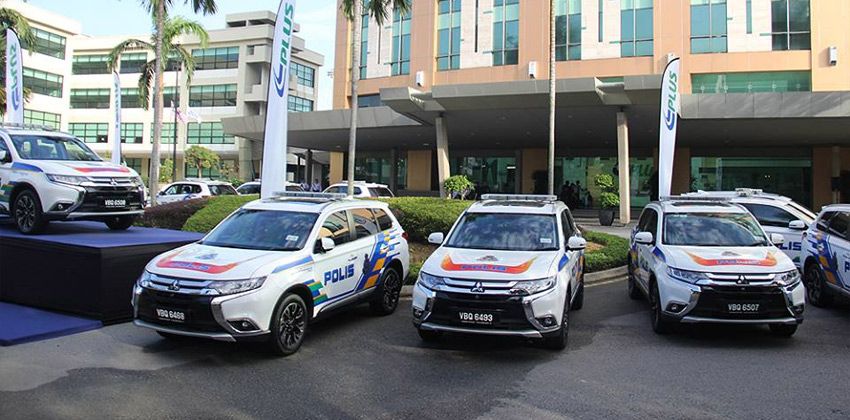 Mitsubishi Outlander mobile patrol vehicles