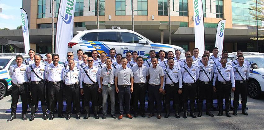 Mitsubishi Outlander 2.4  patrol vehicle