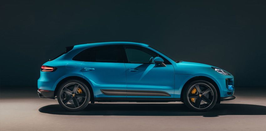 2019 Porsche Macan side