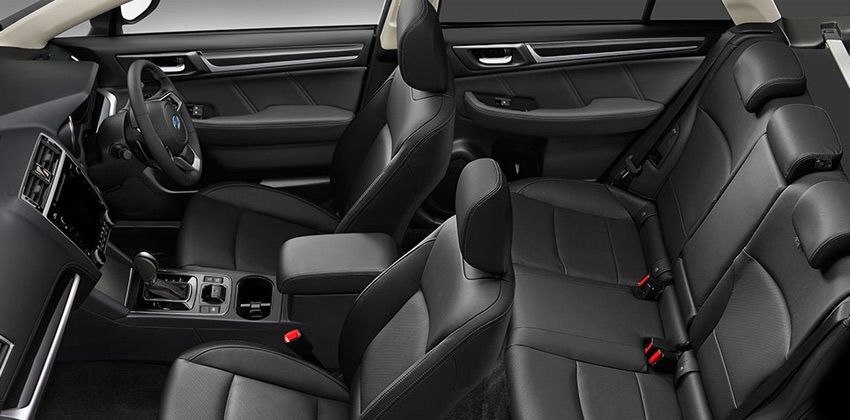 2018 Subaru Outback interior view