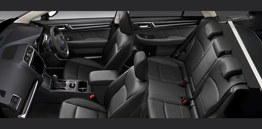 2018 Subaru Outback interior