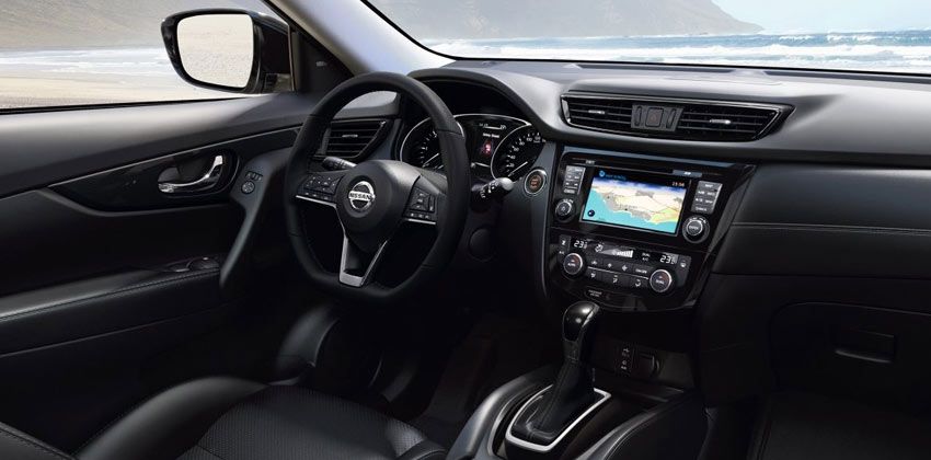 Nissan X-Trail Cabin 