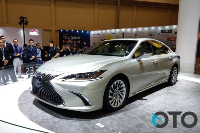 2018/08/GIIAS2018_Lexus_ES-3-006.jpeg