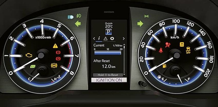 Toyota Innova infomartion display