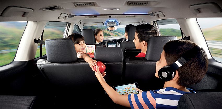 Toyota Innova cabin