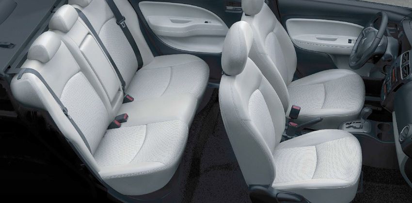 Mitsubishi Mirage G4 Cabin