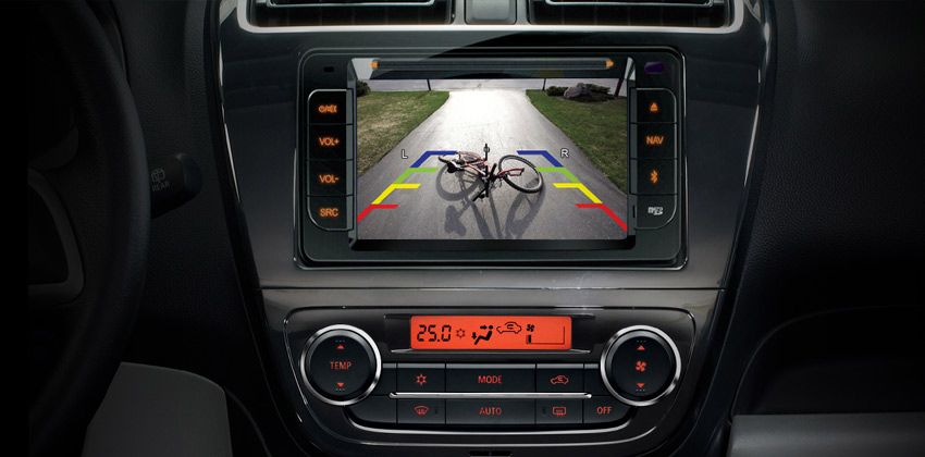 Mitsubishi Mirage G4 infotainment system