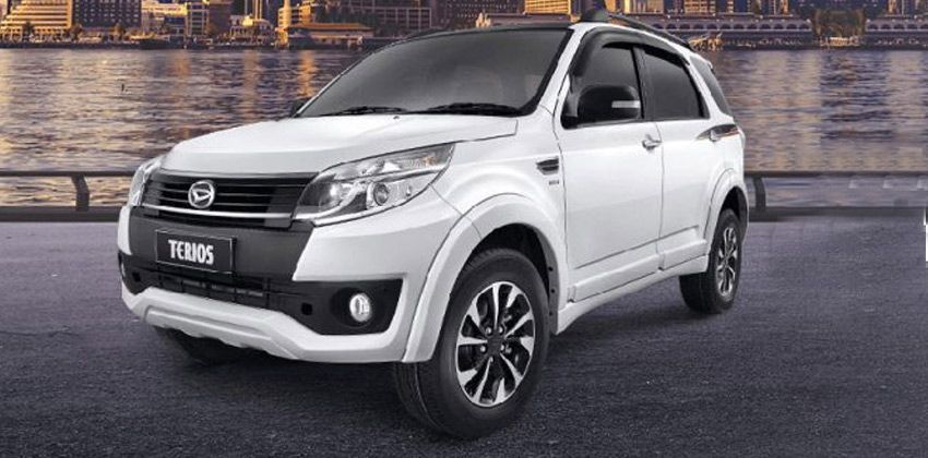 2018 Daihatsu Terios Custom FRONT