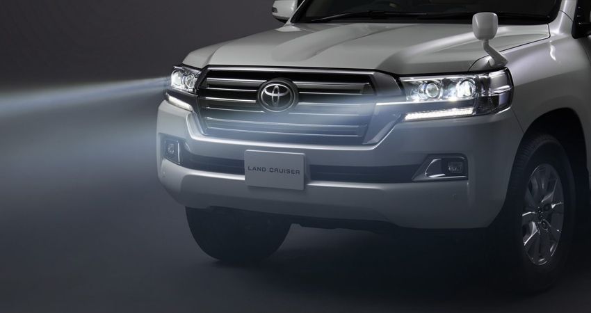 Lexus LX Black Edition front