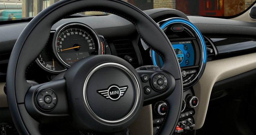 Mini 5-Door interior