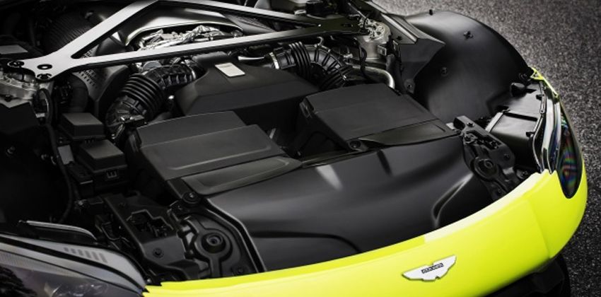 2018 Aston Martin Vantage engine