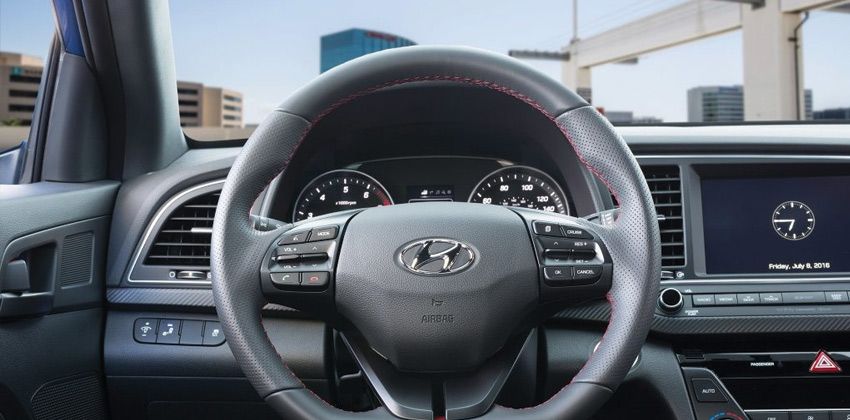 2019 Hyundai Elantra interior
