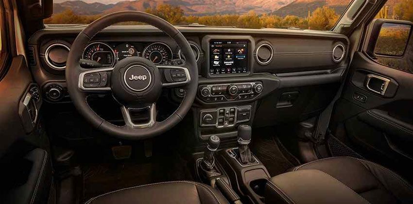 Jeep Wrangler Moab cabin