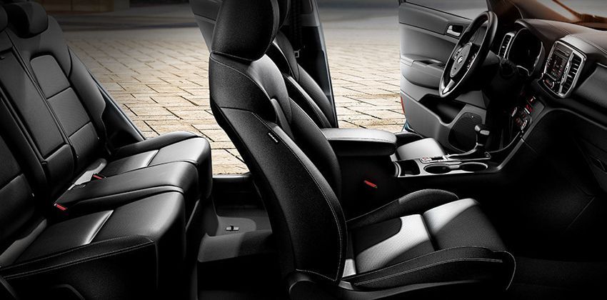  Kia Sportage Interior