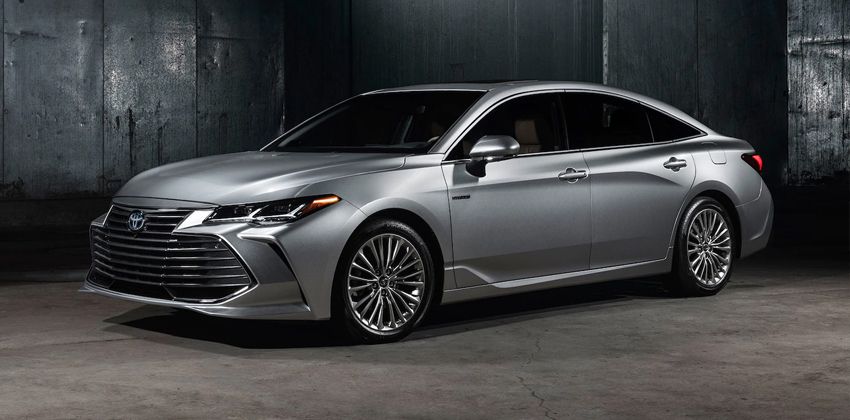 2019 Avalon EXTERIOR