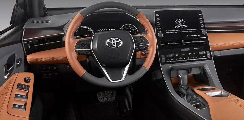 2019 Avalon INTERIOR