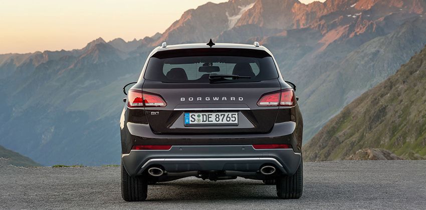 Borgward BX7 rear
