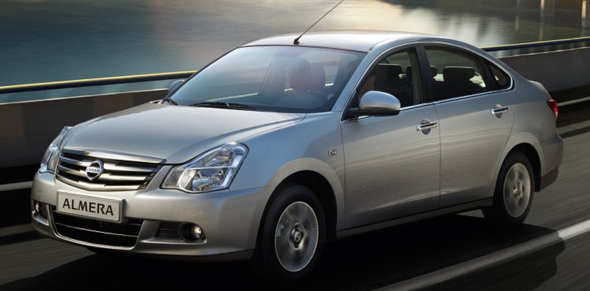 Nissan Almera Front