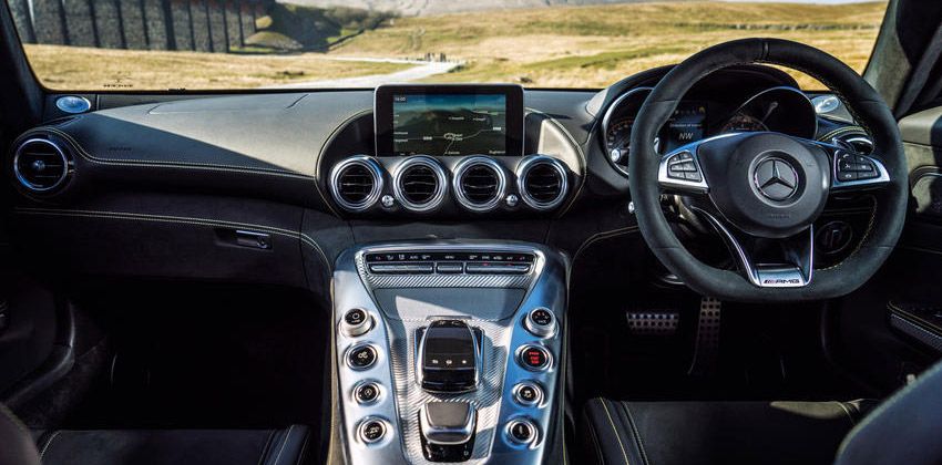Mercedes-AMG GT 43 Cabin
