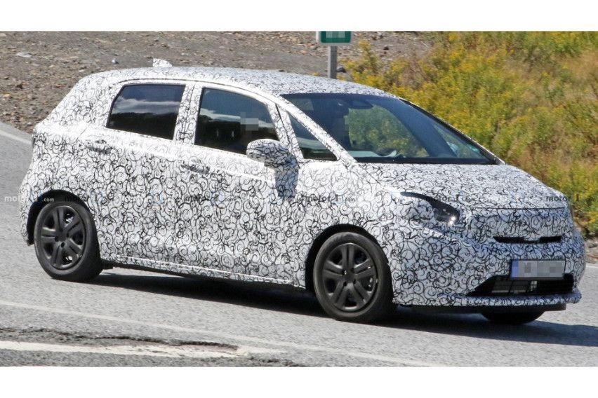 Honda Jazz Baru Tertangkap Kamera, Pakai Mesin Turbo?