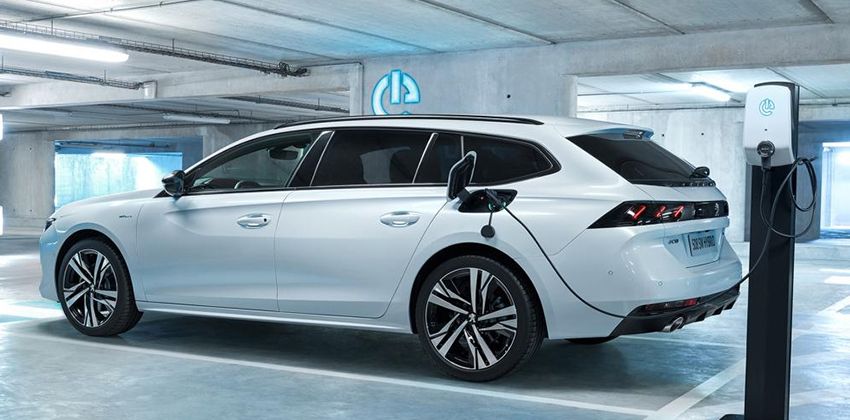 3008 hybride