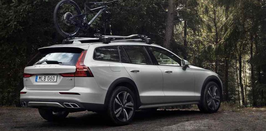 Volvo V60 Cross Rear
