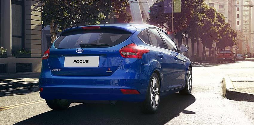 ford focus hatch rear