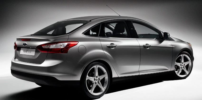 ford focus sedan rear