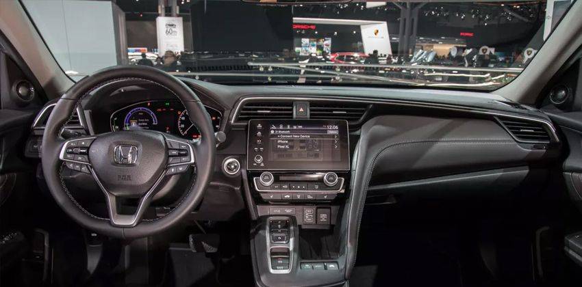 2019 Civic Cabin