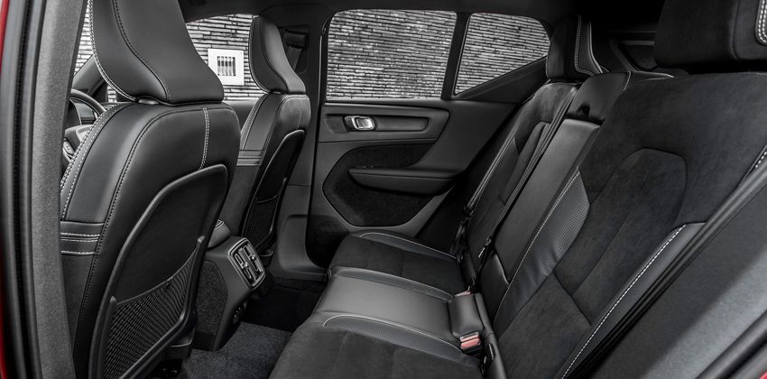 2018 Volvo XC40 REAR SEAT