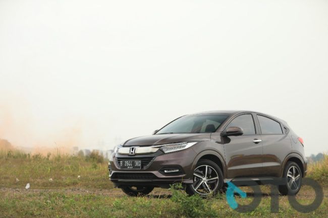 2018/10/Honda-HR-V-1.8-Prestige-2018-4.jpg