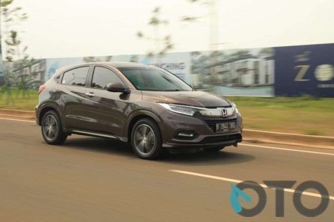2018/10/Honda-HR-V-1.8-Prestige-2018-8.jpg