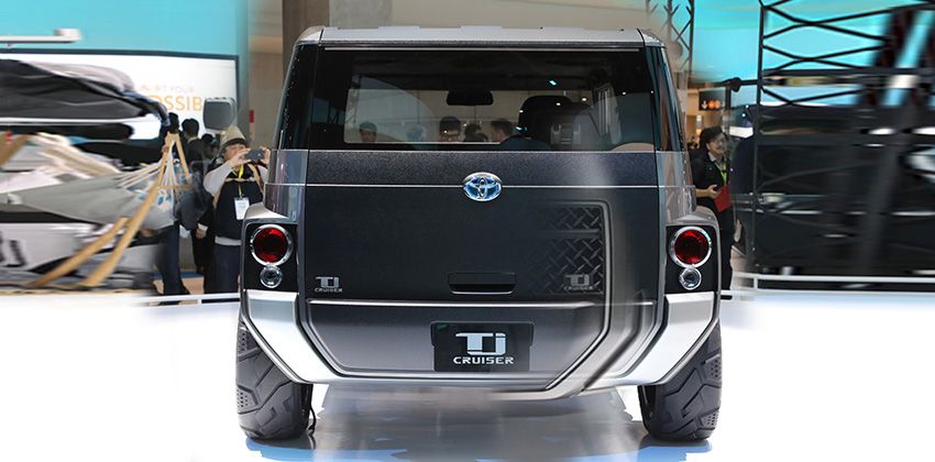 Toyota TJ Cruiser Rear