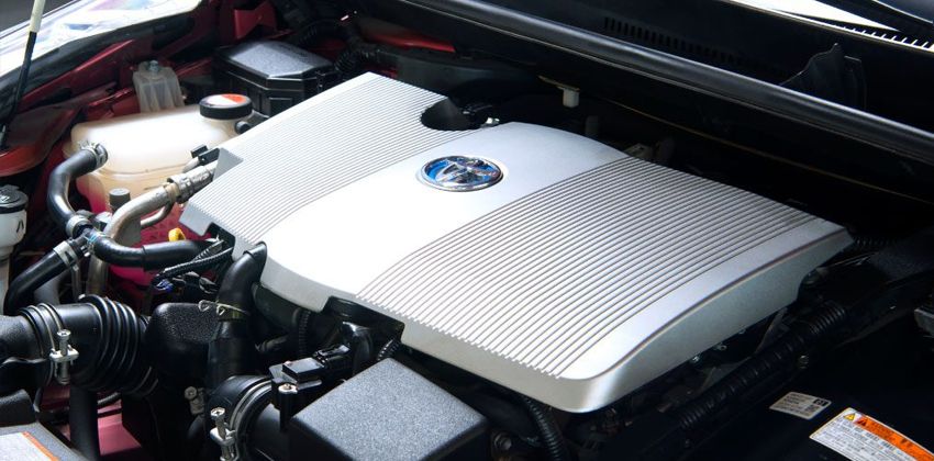 new Toyota Prius ENGINE