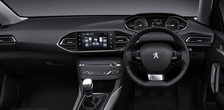 2018 Peugeot 308 cabin 