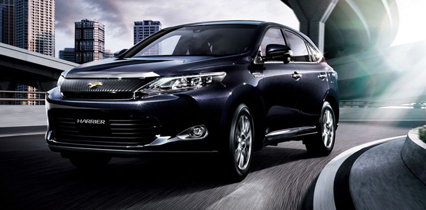Toyota Harrier front