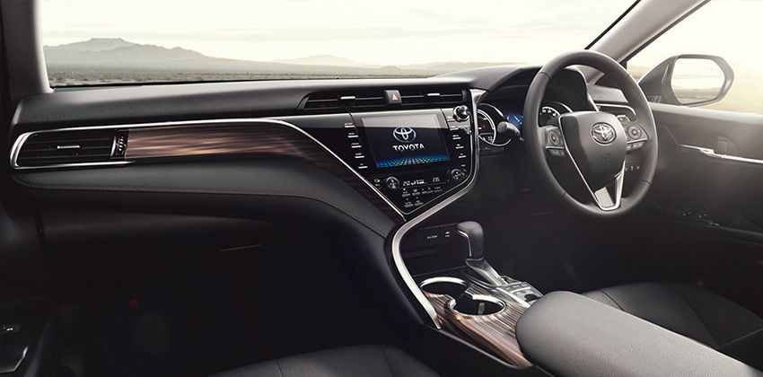 2019 Camry cabin